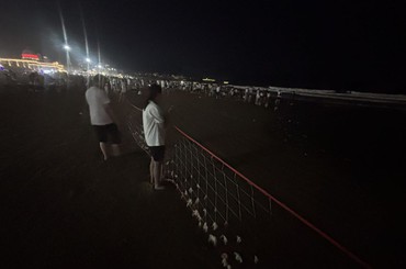 受台风影响 青岛沿海浴场关闭
